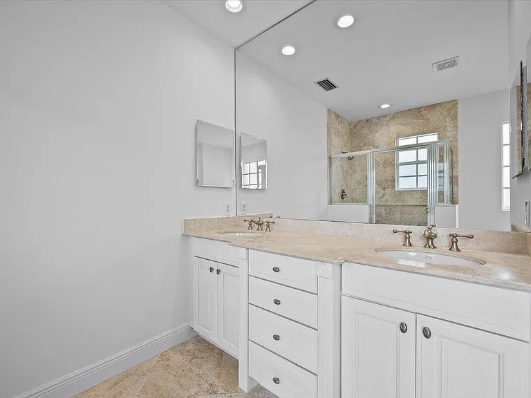 1029 Vintner Blvd — Photo 24