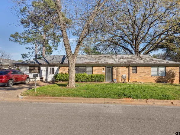 2918 Oak Knob St, Tyler, TX 75701