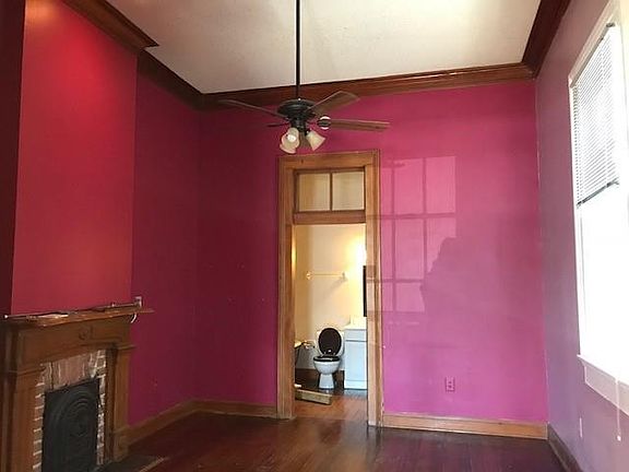 2nd image of 422 Bouny St