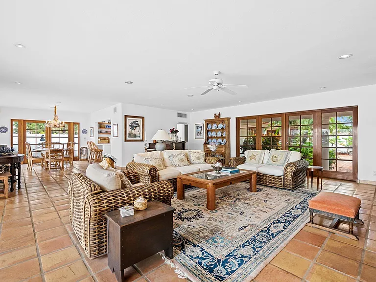 1511 E Lake Dr — Photo 18
