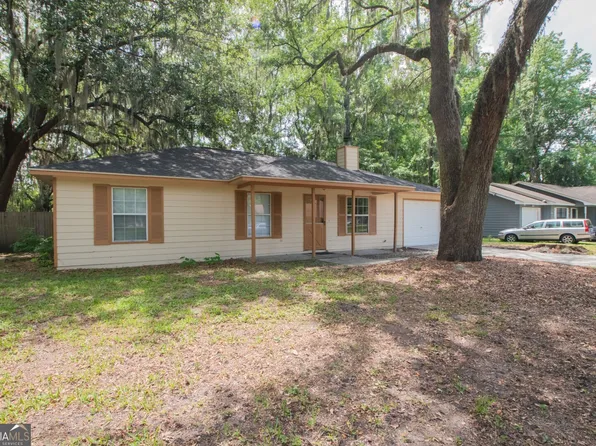 107 Summerfield Dr, Kingsland, GA 31548