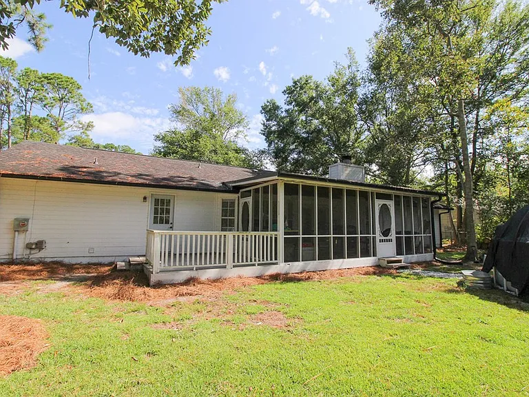 2821 Clayton Dr — Photo 28
