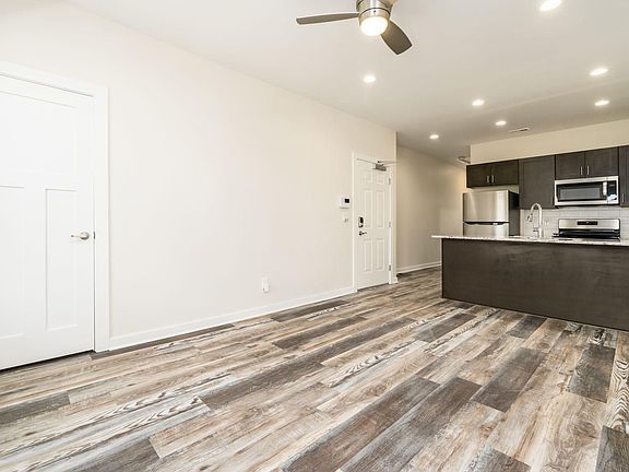 Kitchen/Living Room