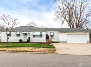 1552 Garwood Dr, Dayton, OH 45432