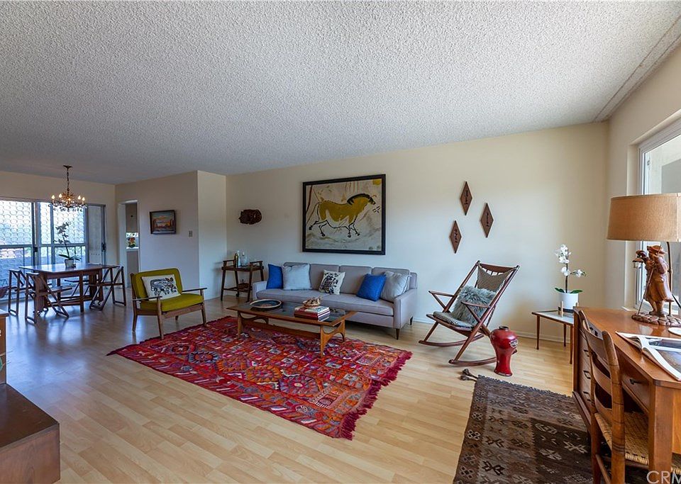1st image of 232 Junipero Ave APT D1