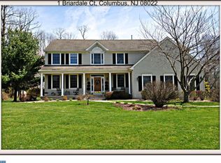1 Briardale Ct, Columbus, NJ 08022