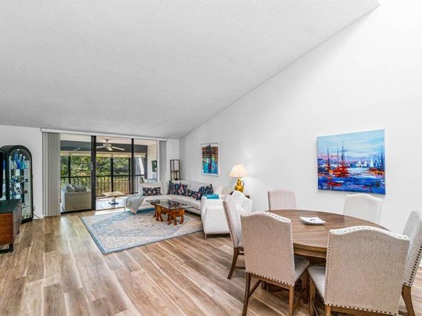 61 Eastgate Dr APT D
