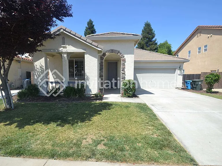 1755 Waterfall Dr — Photo 1