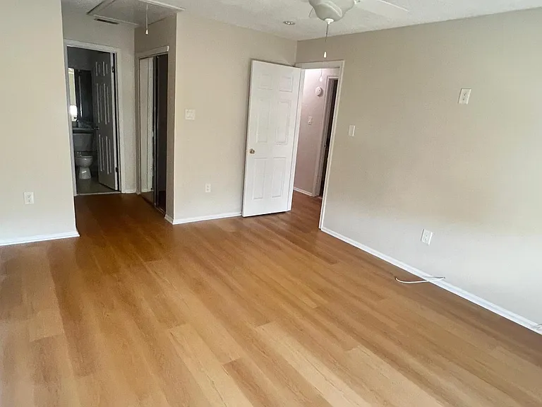 15 Goodwin Dr — Photo 17