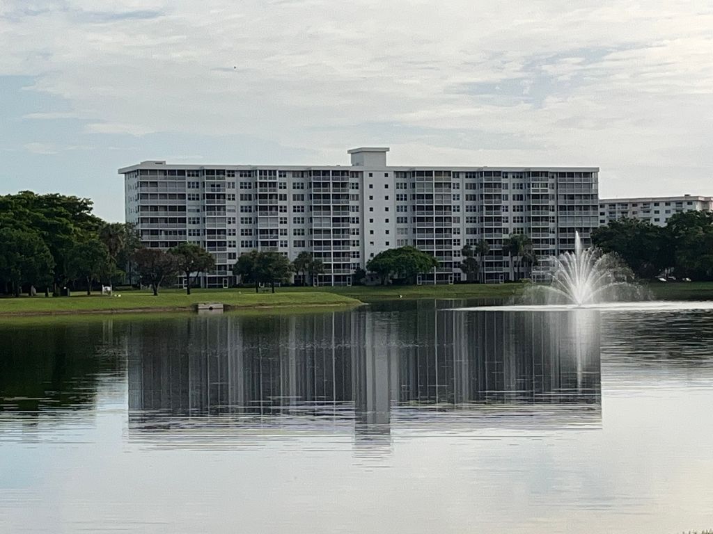 2900 N Course Dr APT 207, Pompano Beach