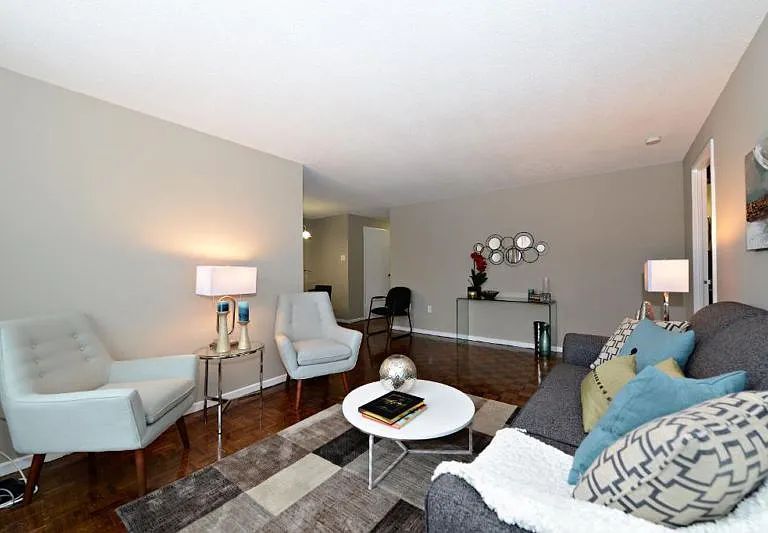 2861 Baycrest Dr — Photo 18