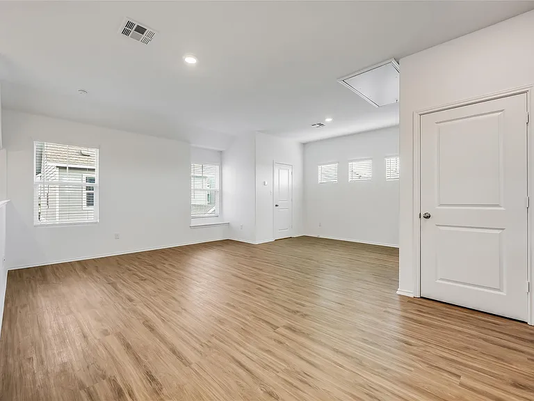 1545 Cobblecrest Ln — Photo 31