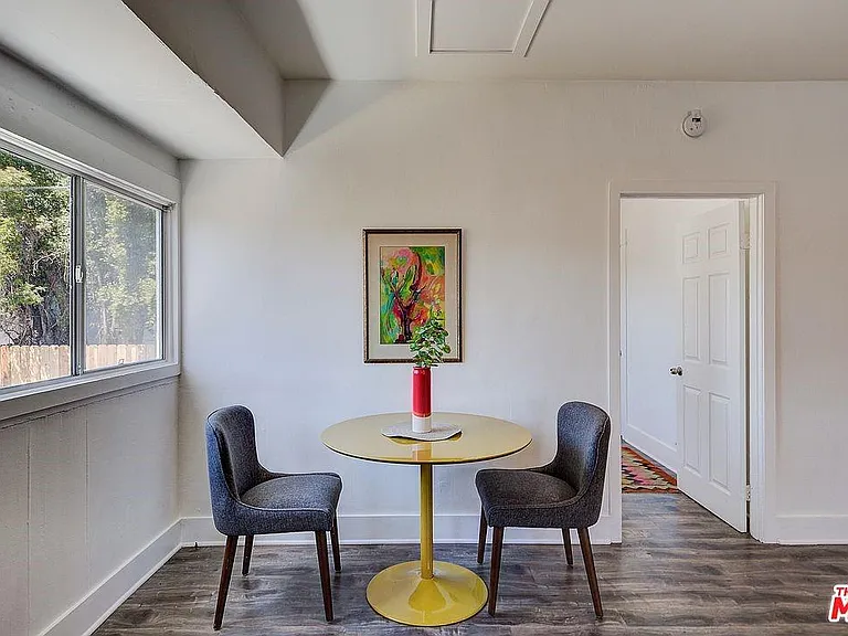 3871 S Hobart Blvd — Photo 27