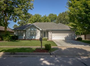 3649 S Leawood Ave, Springfield, MO 65807