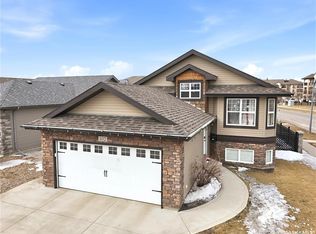 102 Whalley CRESCENT, Saskatoon, SK S7T 0H9