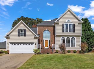 222 Stablegate Dr, Cary, NC 27513
