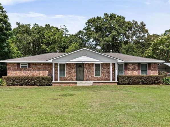 2810 Schillinger Rd N, Semmes, AL 36575