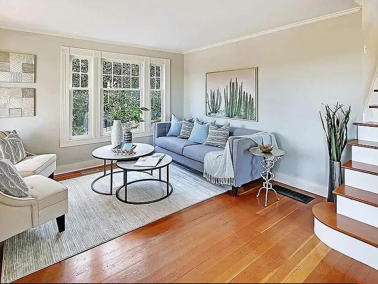 917 W Emerson St — Photo 5