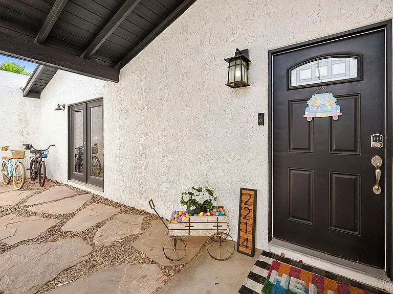 2214 N 87th Way — Photo 43