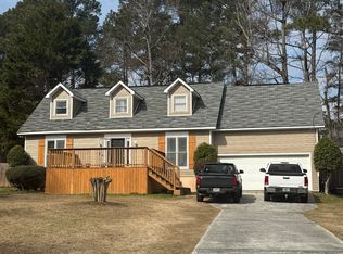 180 Autumn Trace Ct, Macon, GA 31210