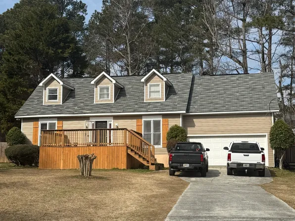 180 Autumn Trace Ct, Macon, GA 31210