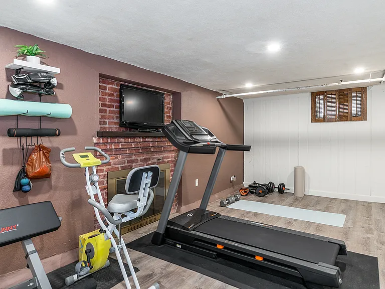 51 Lynn Fells Pkwy — Photo 28
