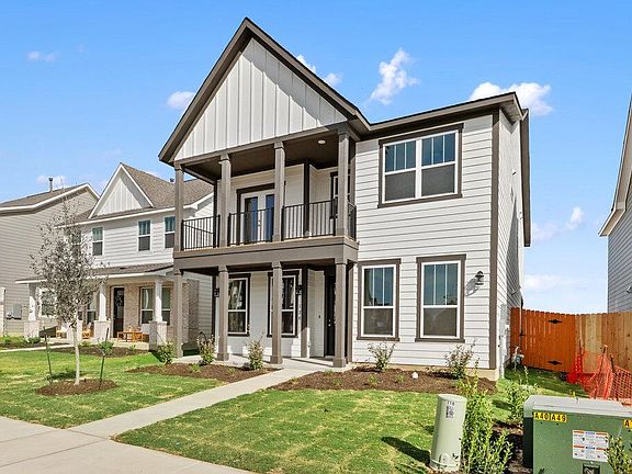 2nd image of 120 Barret Dr