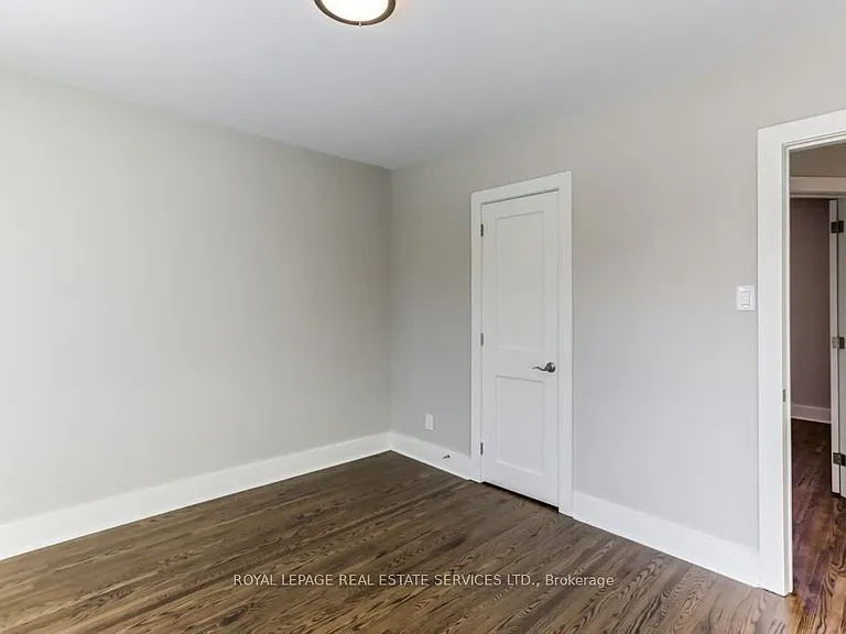 158 Finch Ave E #MAIN FLOOR — Photo 7