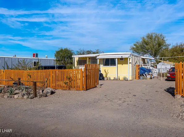 4543 Linden Dr, Topock, AZ 86436