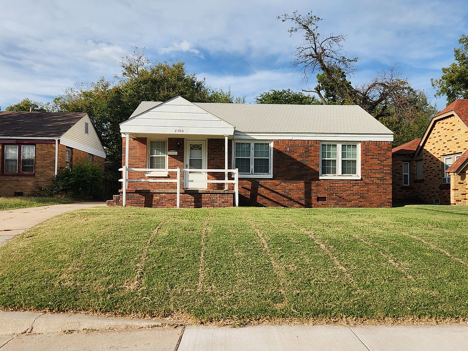 1st image of 2305 NE 20th St