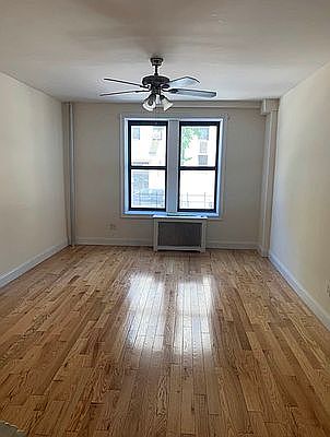 1st image of 610 W 204th St #1B