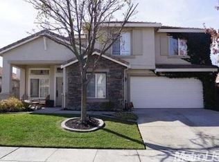 15 Nautica Ct, Sacramento, CA