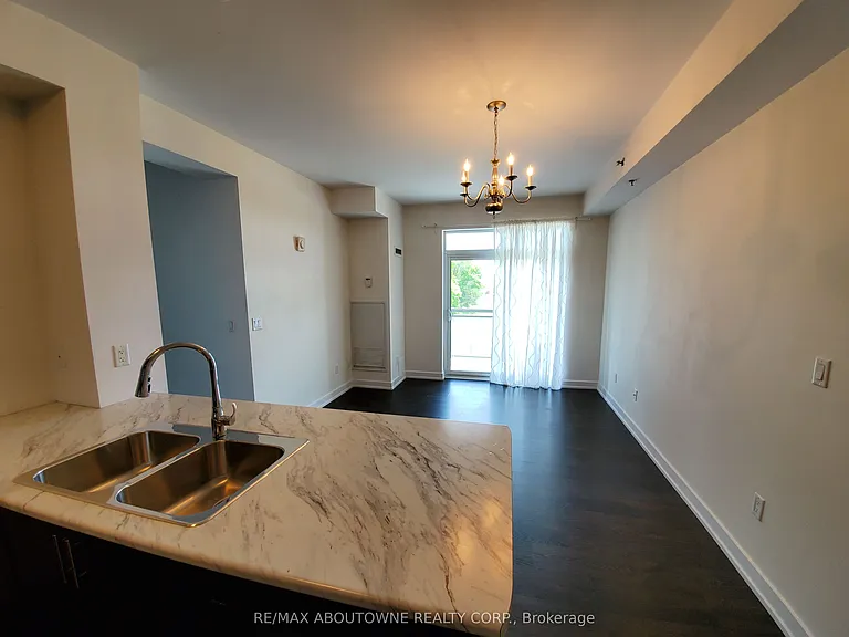 2490 Old Bronte Rd #205 — Photo 5