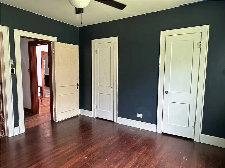 1005 E Fulton St — Photo 14