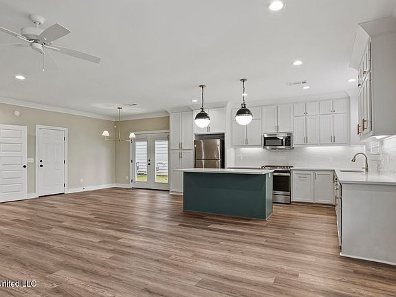 4th image of 213 Grayson Pl Lot 7