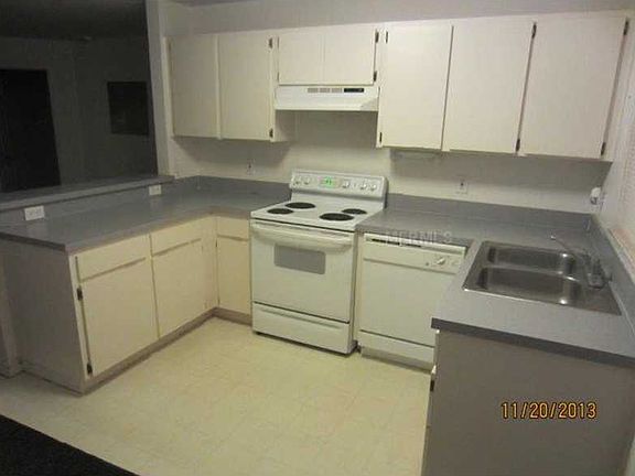 2nd image of 8538 Lazy River Dr
