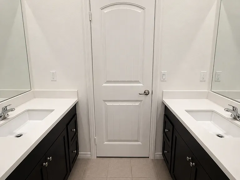 10826 Verna Ln — Photo 13