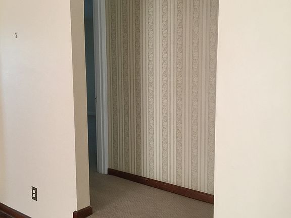 To hallway
