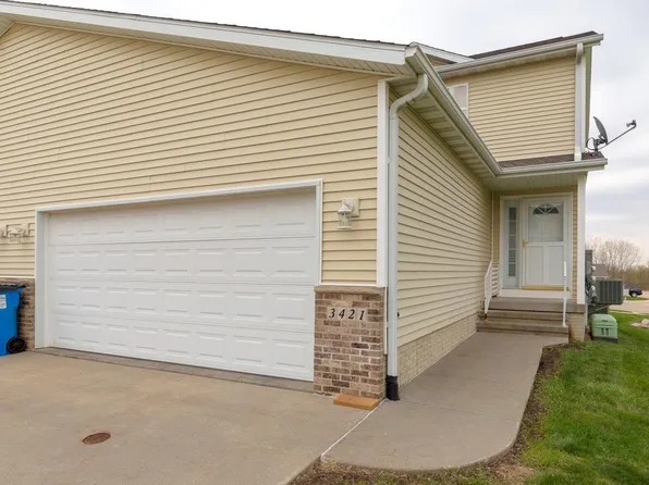 3421 Crown Ct, Waterloo, IA 50702