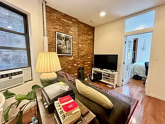 Rented by Best Apartments North Inc