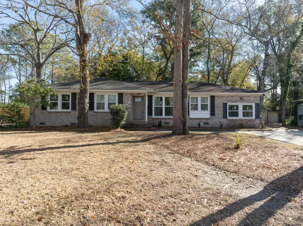 1239 Wappetaw Pl, Mount Pleasant, SC 29464