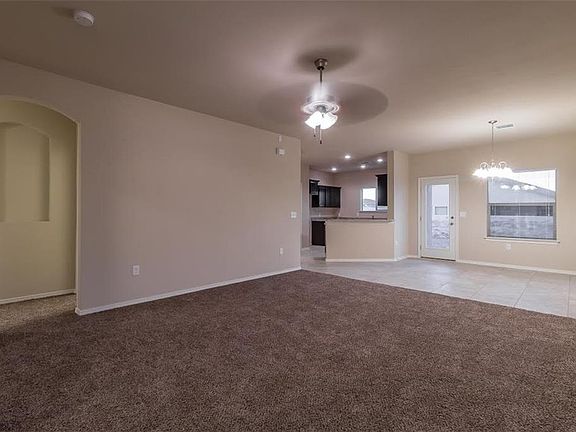5th image of 5914 Cocobolo St