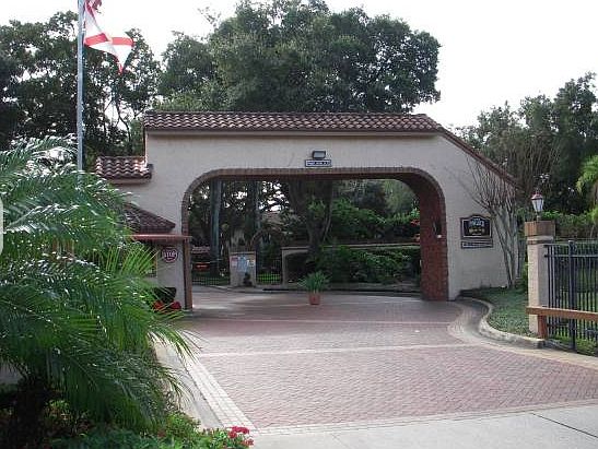 Front Entrance Gated with Security Guard 24/7