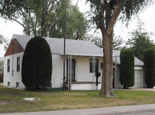 213 N Hickok St, Ulysses, KS 67880