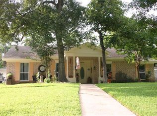 1215 Calderwood Dr, Houston, TX 77073