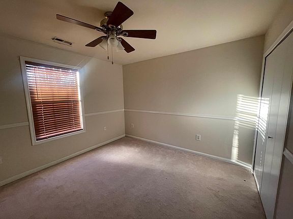 5th image of 40 Tanterra Dr