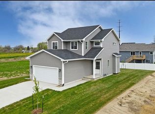 2823 22nd St SW, Altoona, IA 50009