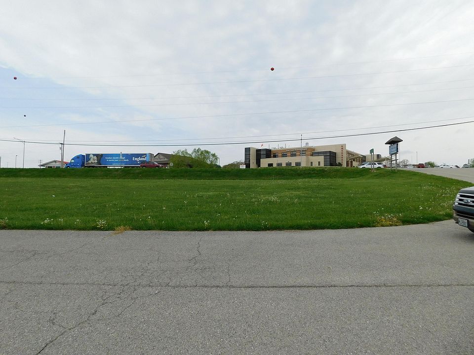 1st image of 1330 S Highway 63