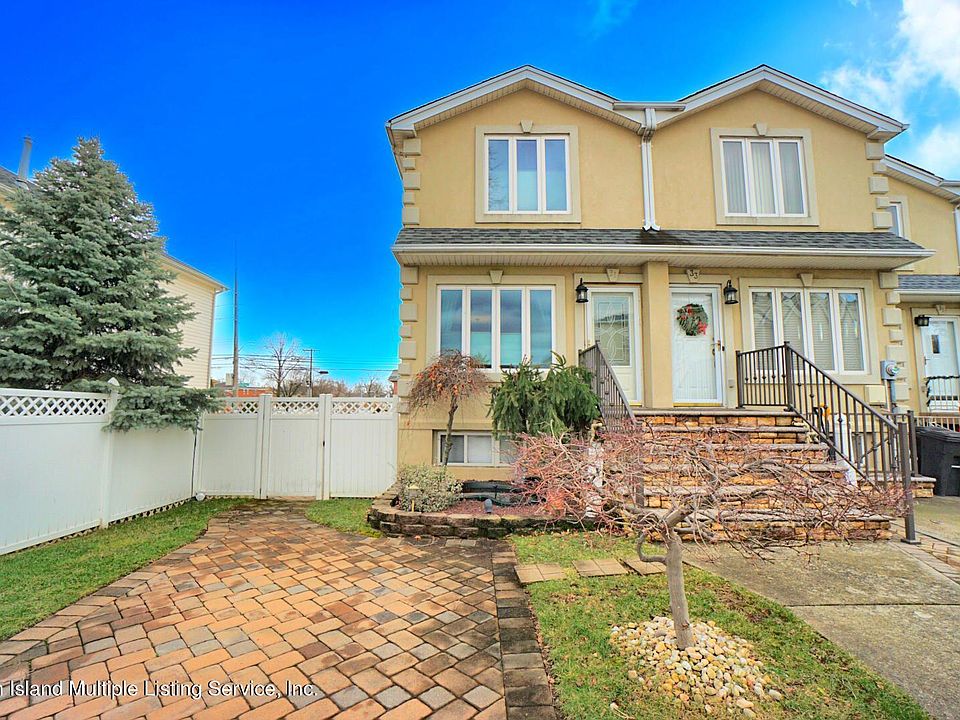 1st image of 31 Bouton Ln