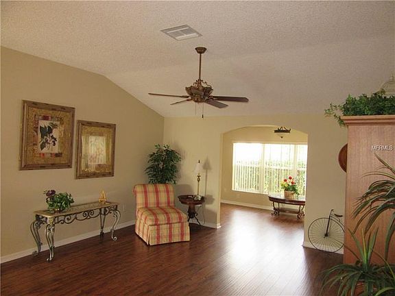 5th image of 3089 Maywood Ct